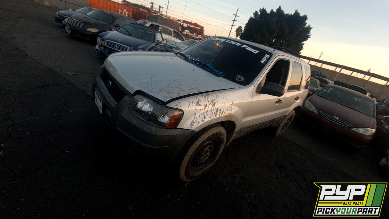 2004 FORD ESCAPE available for parts