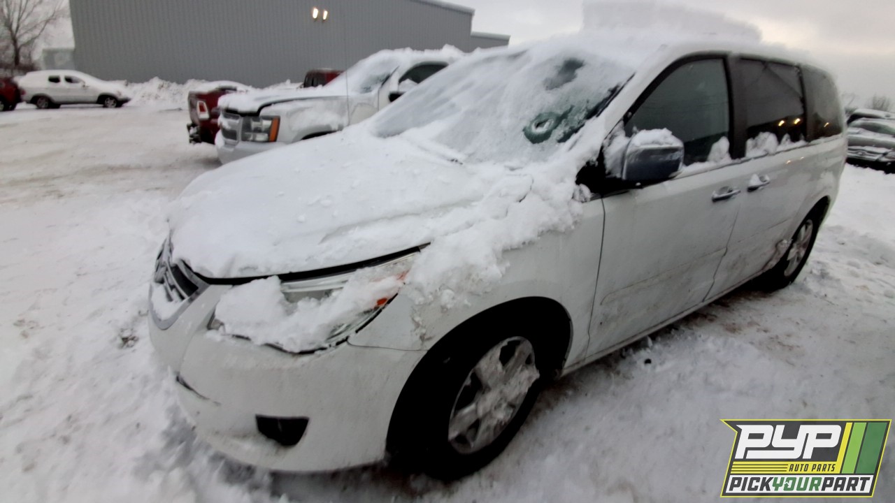 2013 VOLKSWAGEN ROUTAN available for parts