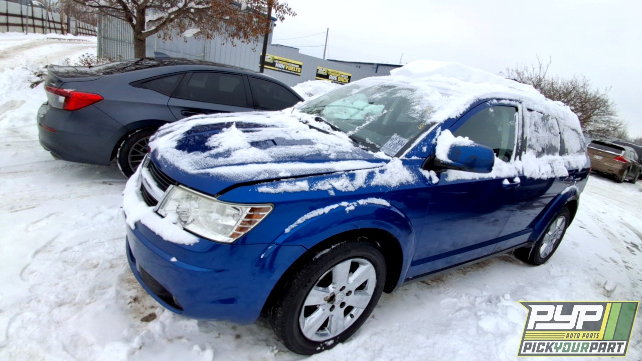 2009 DODGE JOURNEY available for parts