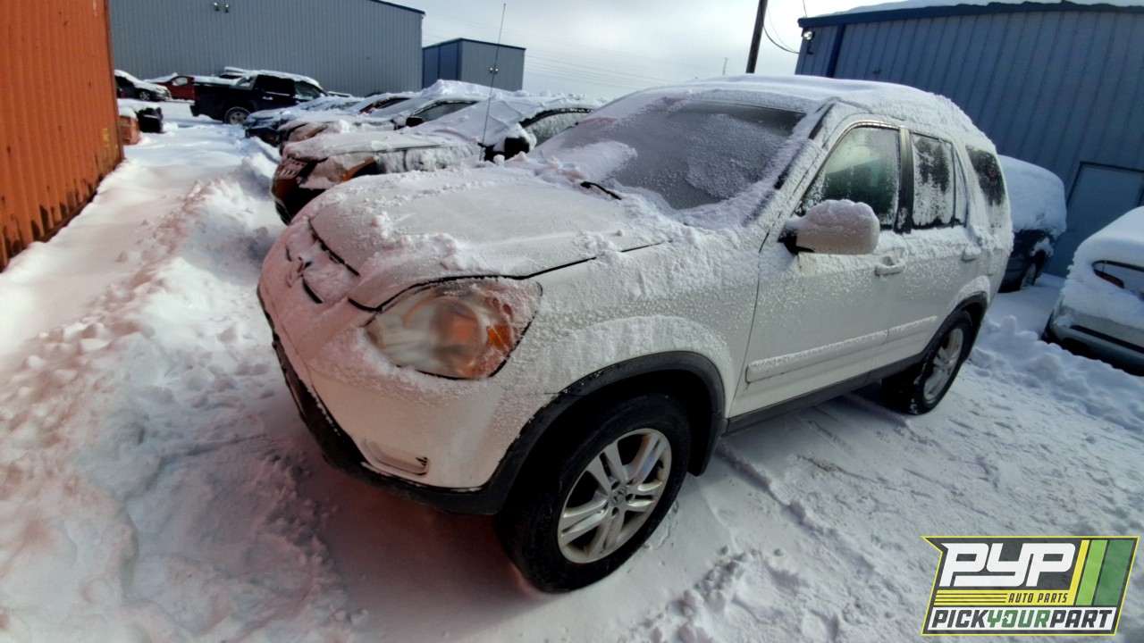 2004 HONDA CR-V available for parts