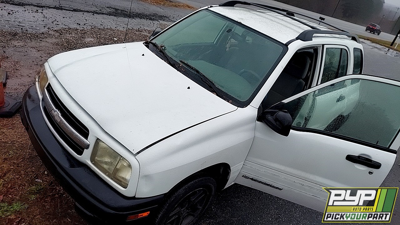 2002 CHEVROLET TRACKER partes disponibles