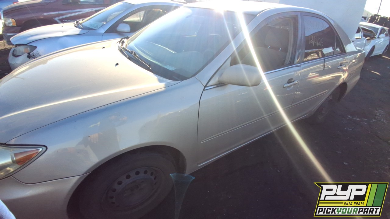 2005 TOYOTA CAMRY partes disponibles