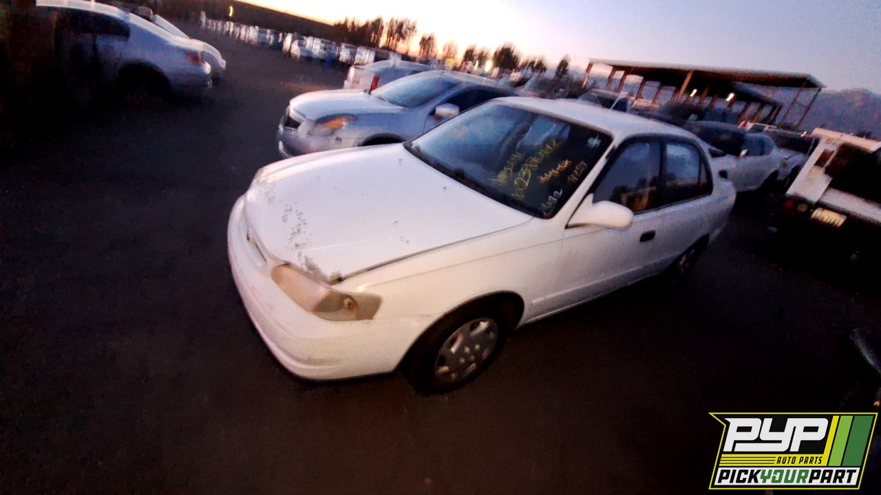 2000 TOYOTA COROLLA available for parts