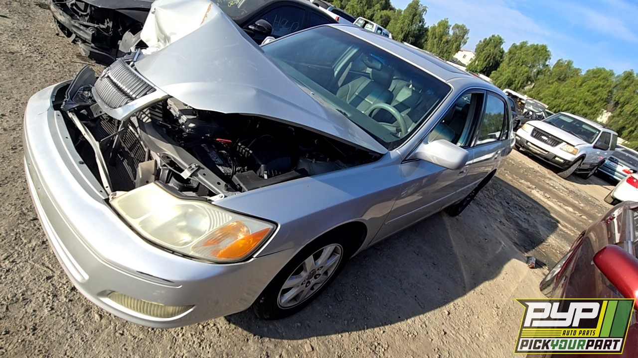 2002 TOYOTA AVALON available for parts