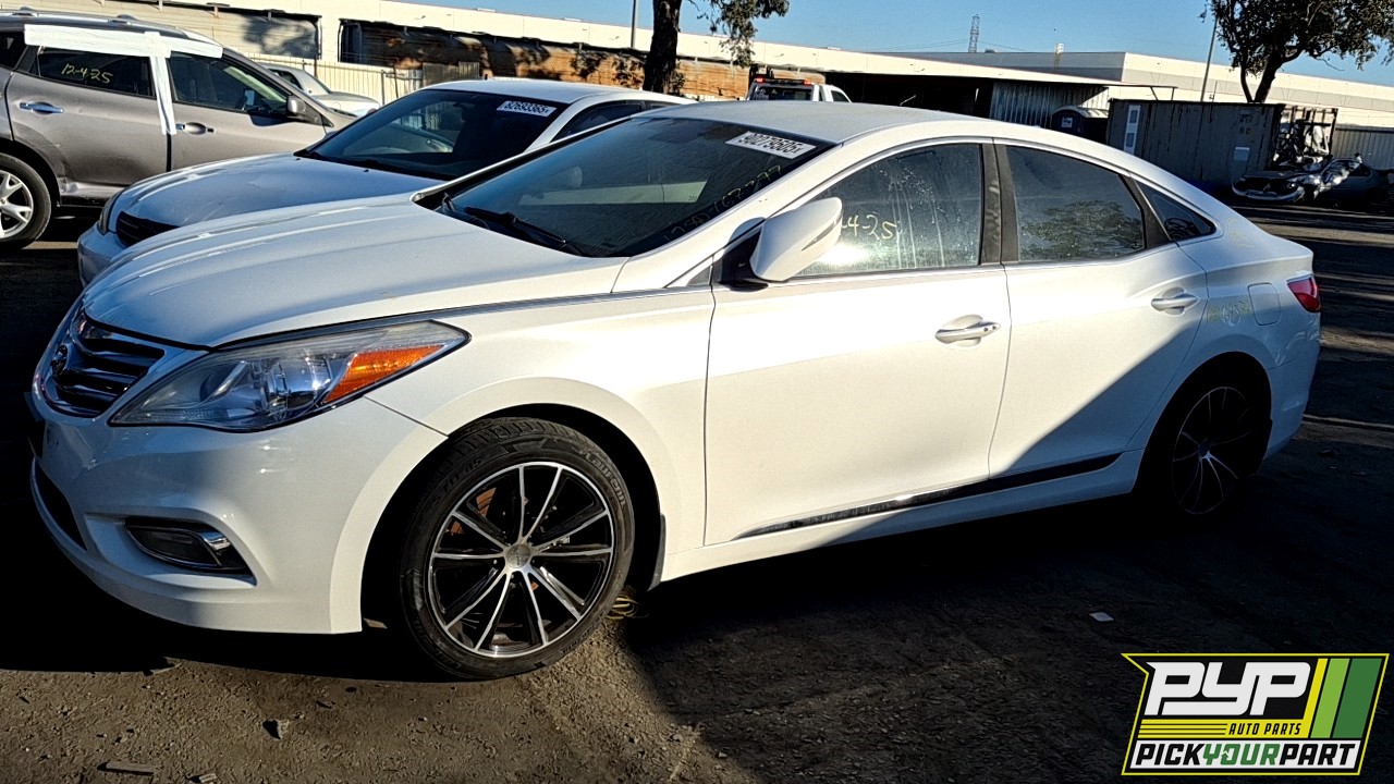 2013 HYUNDAI AZERA partes disponibles