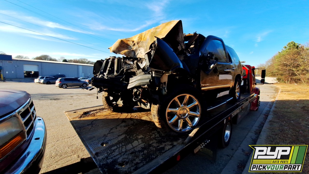 2013 GMC YUKON available for parts