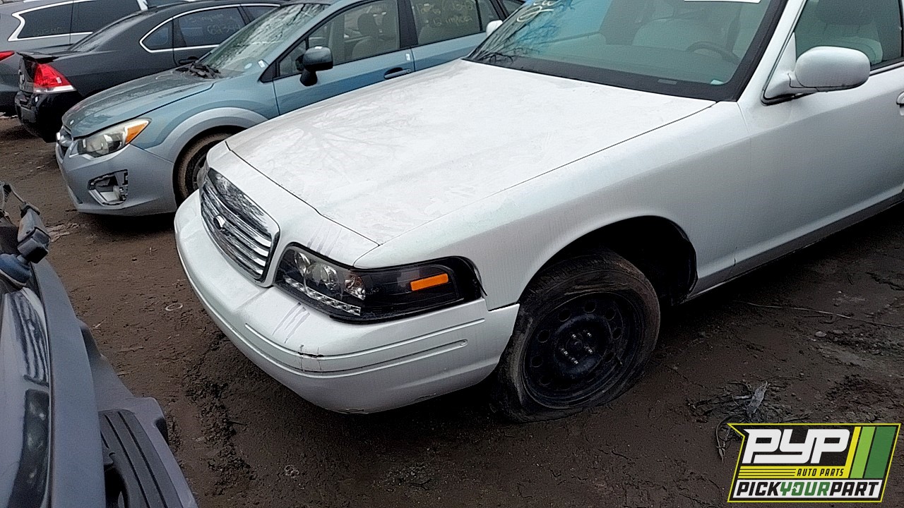 2001 FORD CROWN VICTORIA partes disponibles