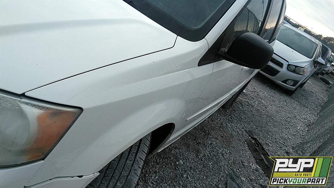 2012 DODGE GRAND CARAVAN partes disponibles