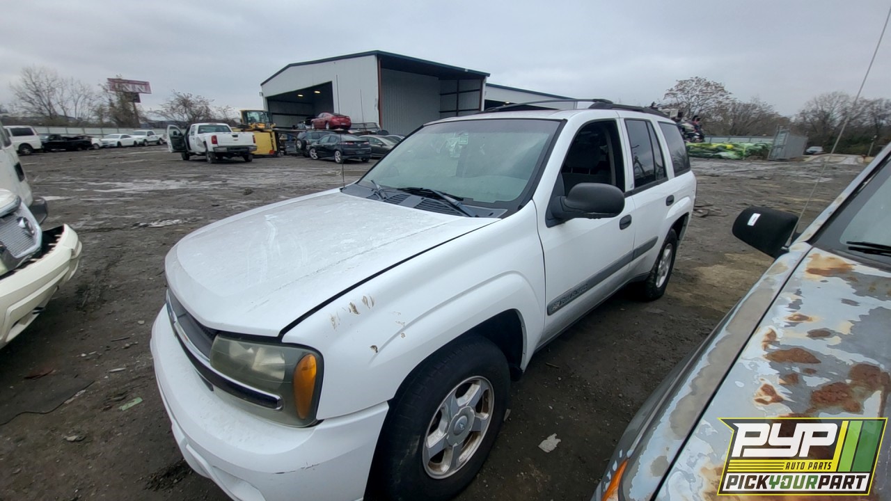 2003 CHEVROLET TRAILBLAZER partes disponibles