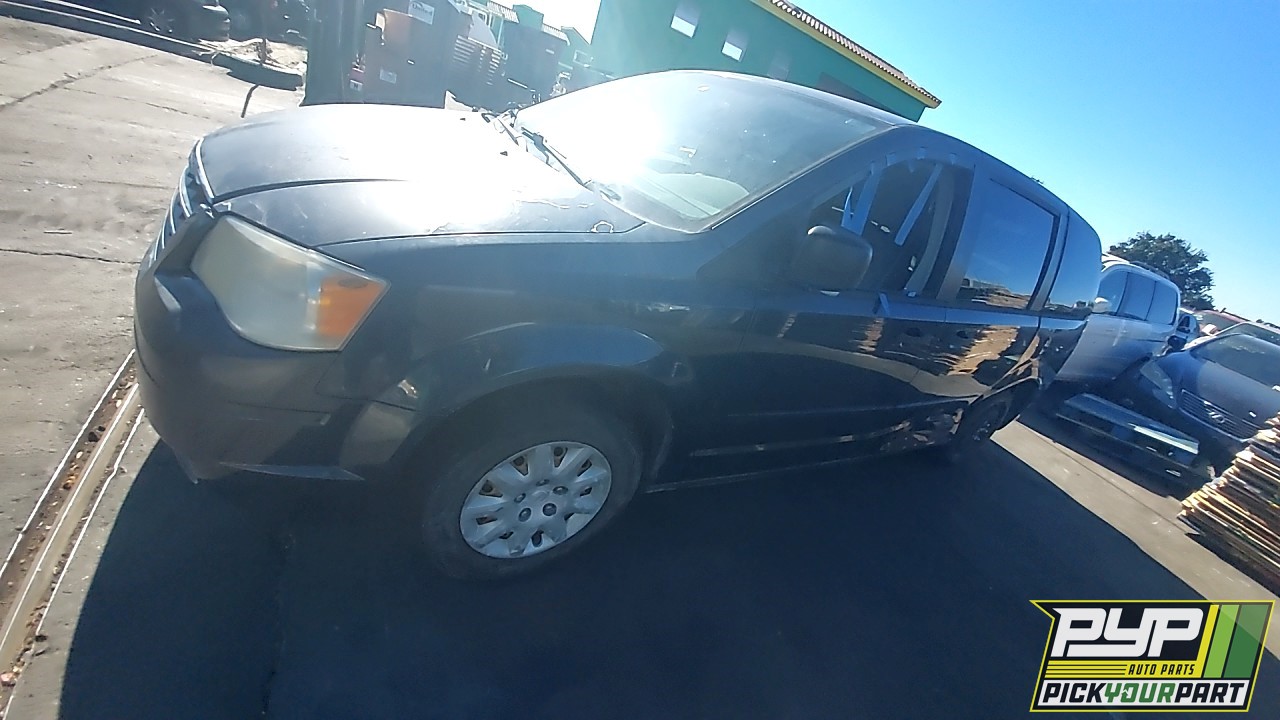 2008 CHRYSLER TOWN & COUNTRY partes disponibles