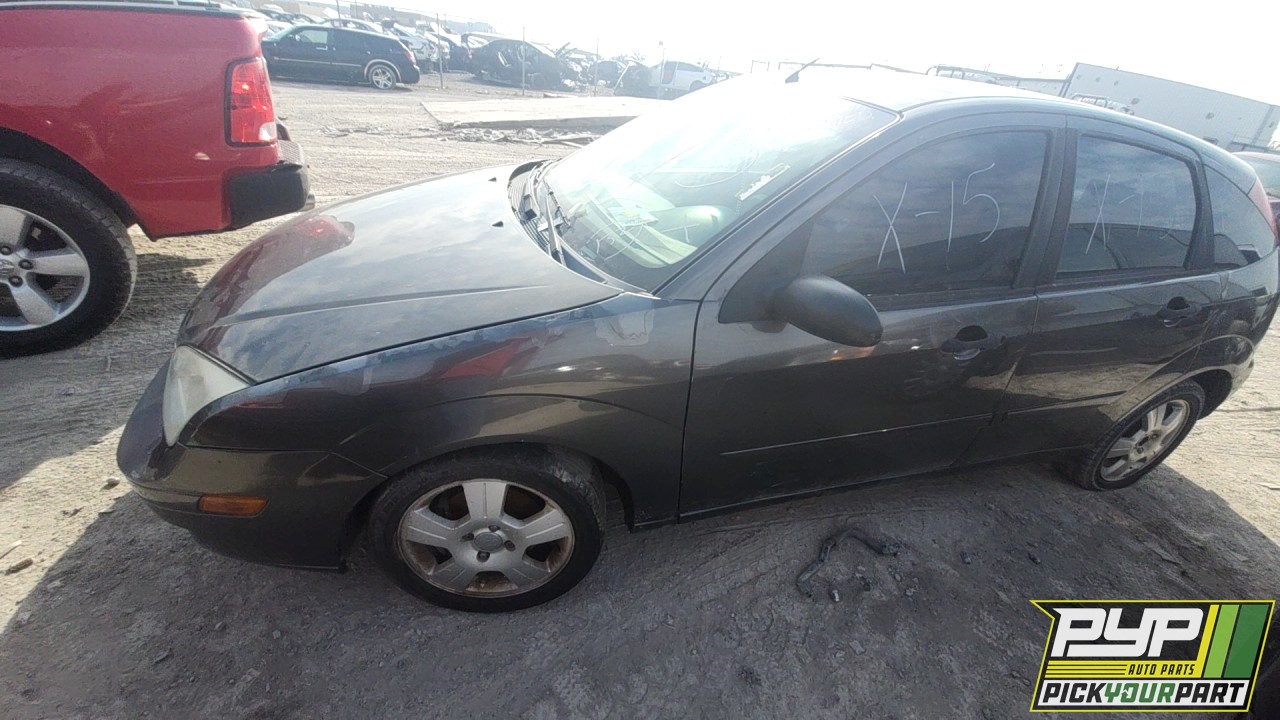 2005 FORD FOCUS available for parts