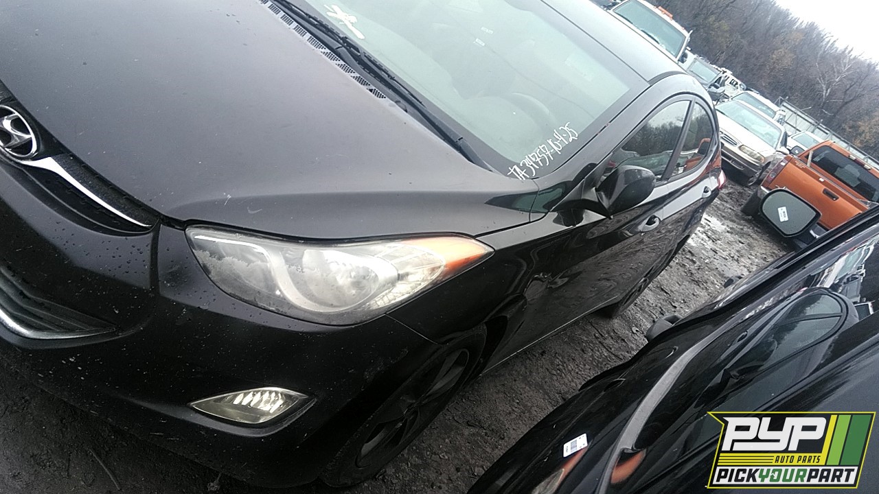 2012 HYUNDAI ELANTRA partes disponibles