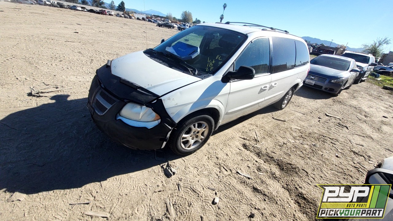 2003 DODGE GRAND CARAVAN partes disponibles