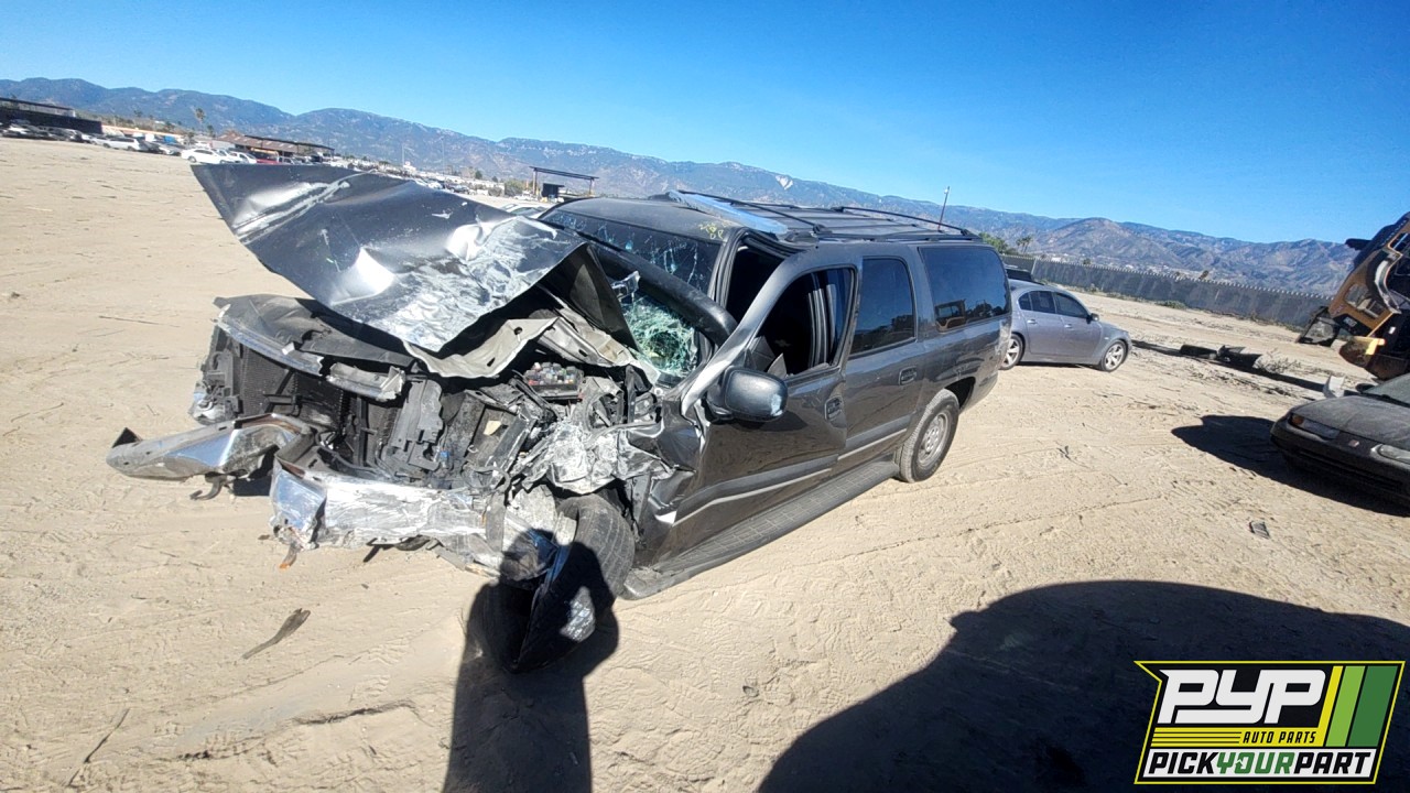 2002 CHEVROLET SUBURBAN 1500 partes disponibles