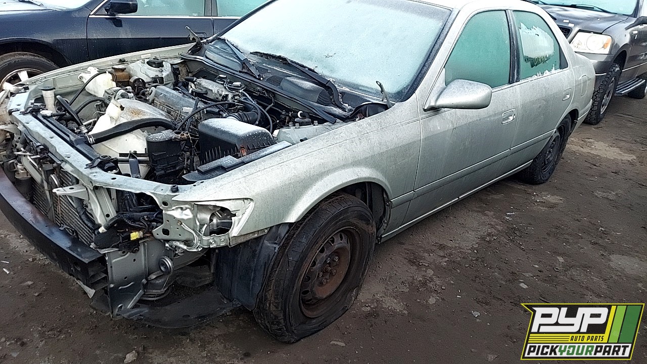 2000 TOYOTA CAMRY available for parts