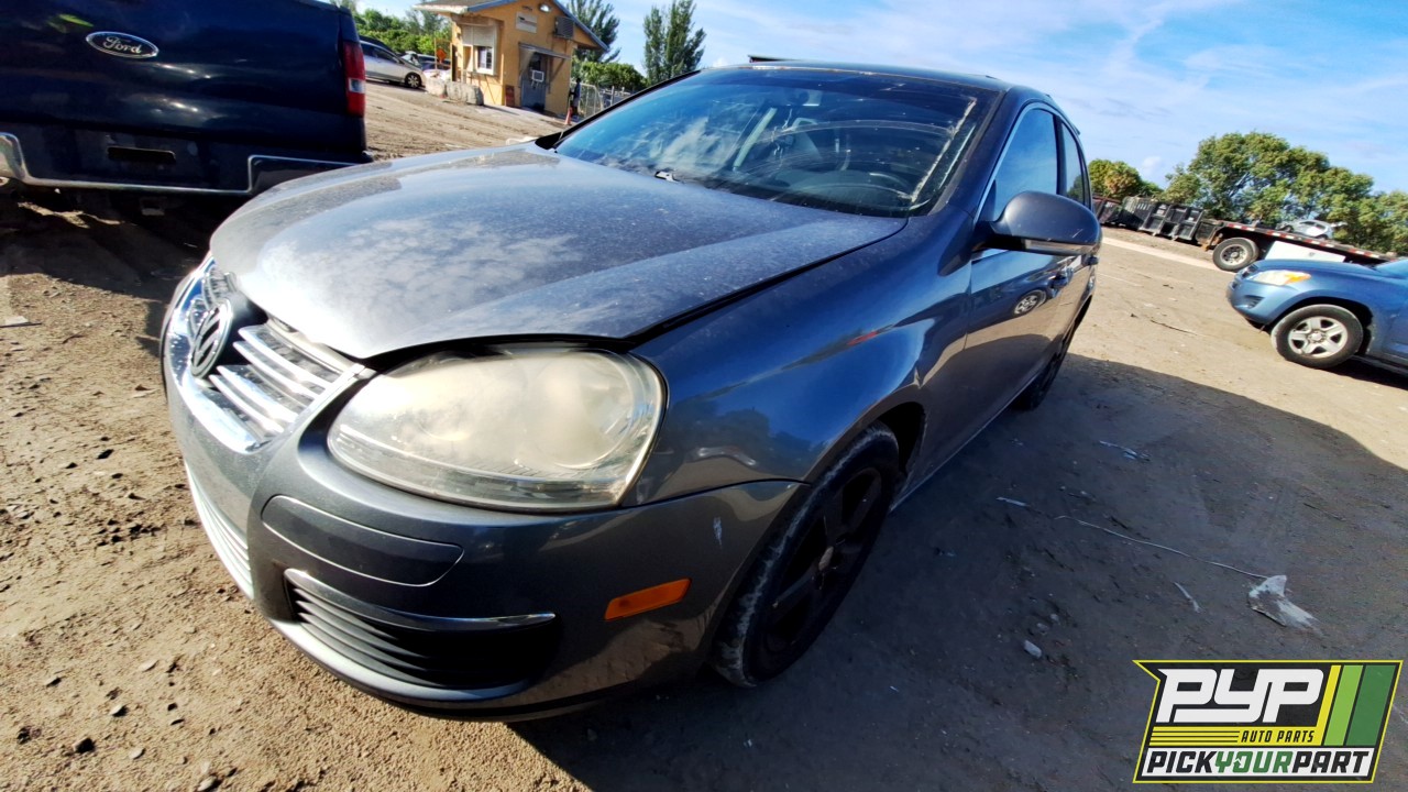 2010 VOLKSWAGEN JETTA available for parts