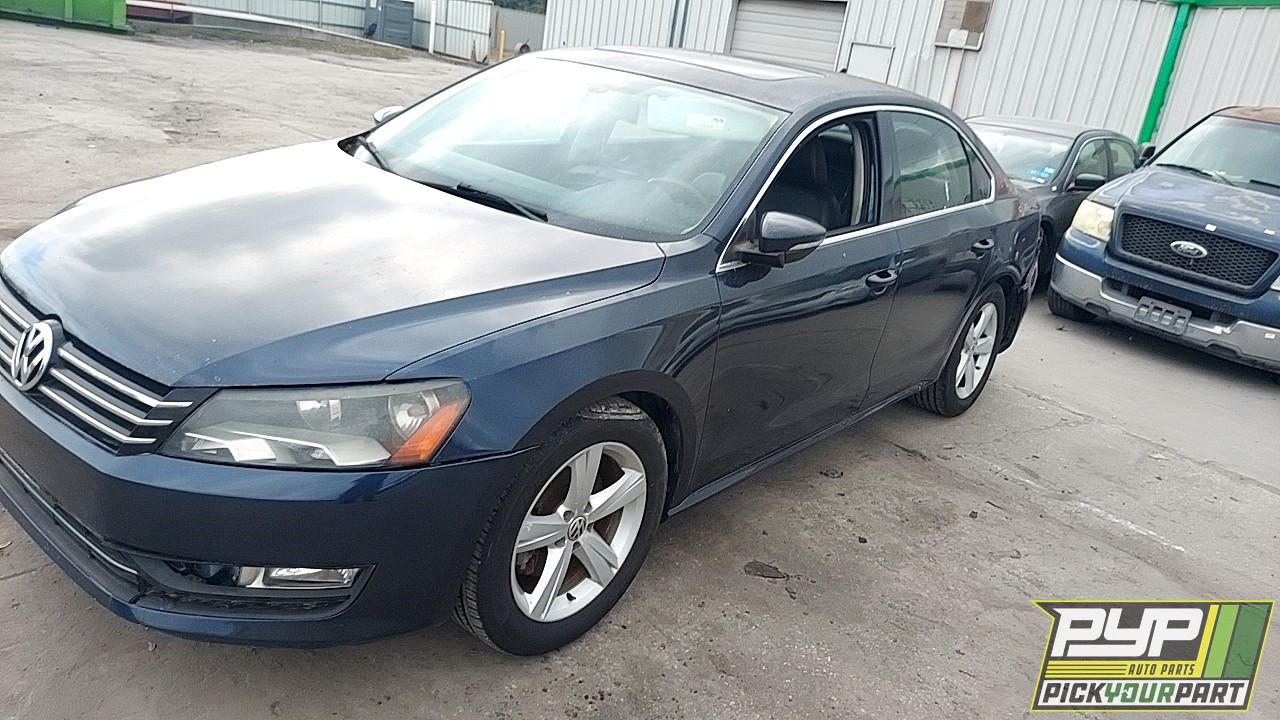 2012 VOLKSWAGEN PASSAT partes disponibles