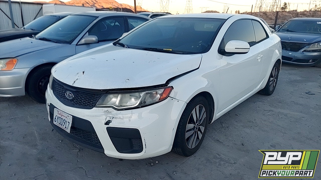 2013 KIA FORTE KOUP available for parts