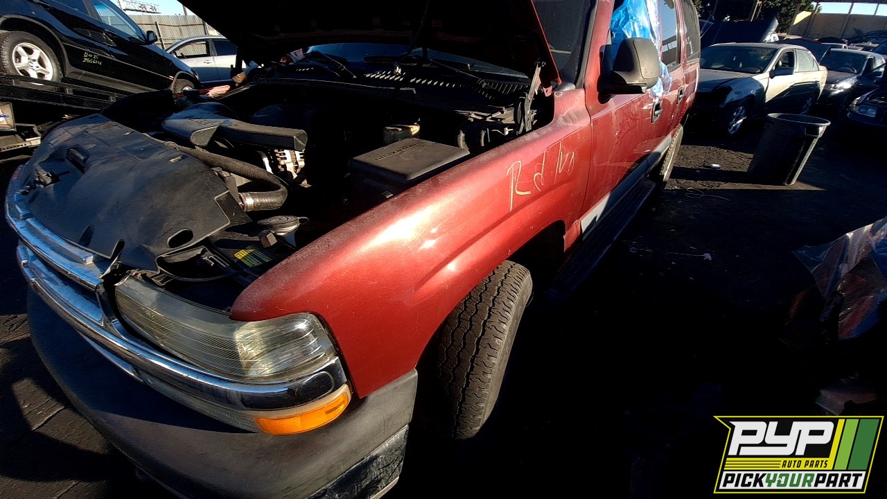 2002 CHEVROLET SUBURBAN 1500 partes disponibles