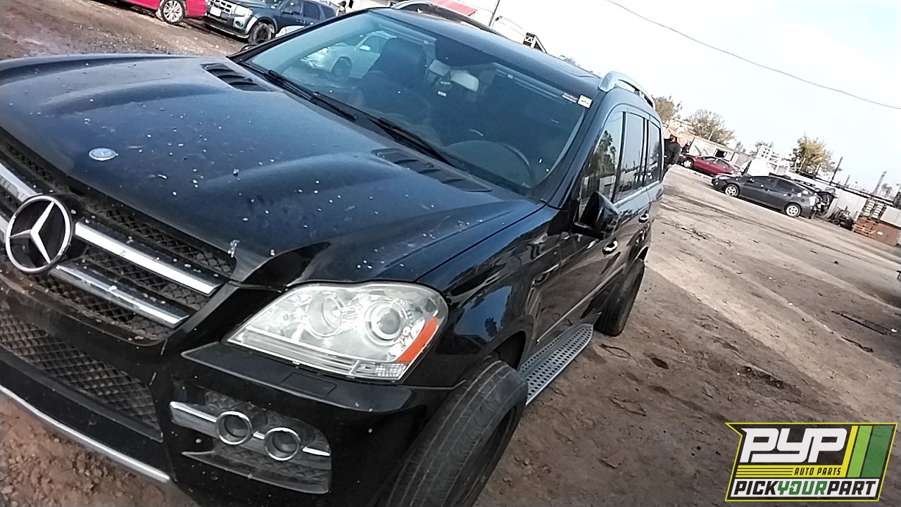 2011 MERCEDES-BENZ GL450 partes disponibles