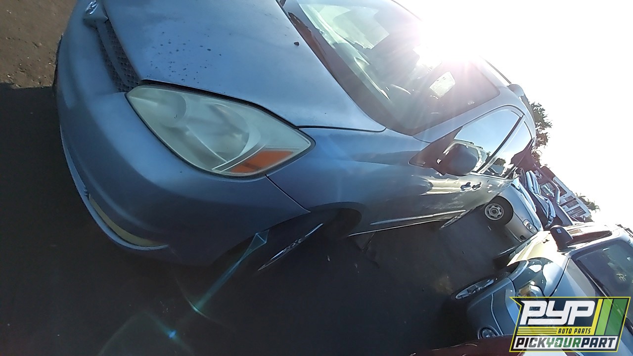 2004 TOYOTA SIENNA available for parts