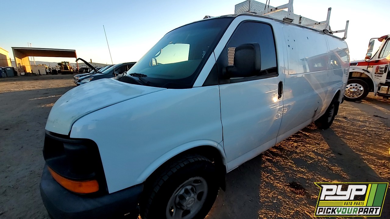 2008 CHEVROLET EXPRESS 3500 partes disponibles