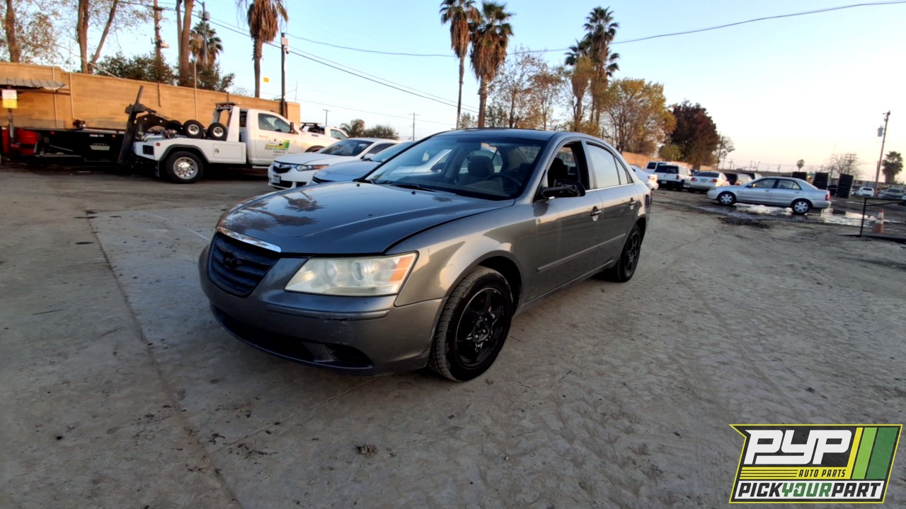 2009 HYUNDAI SONATA available for parts