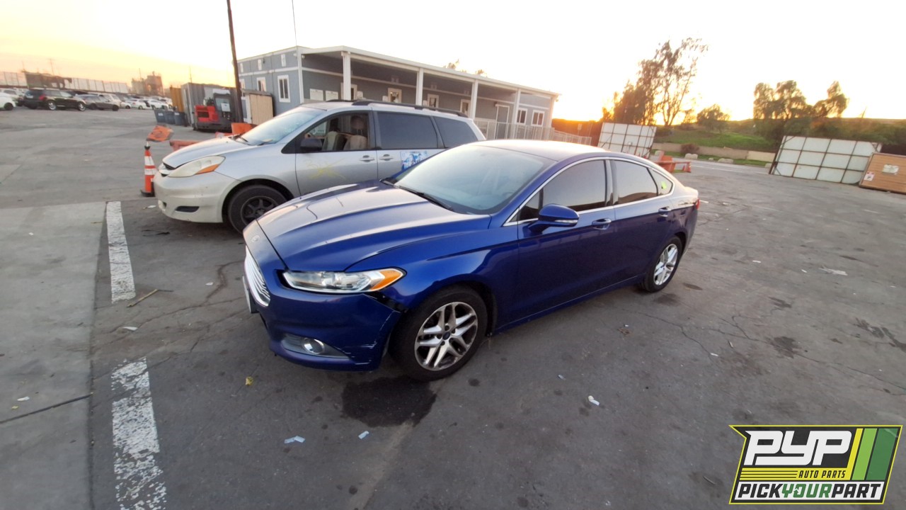 2013 FORD FUSION partes disponibles