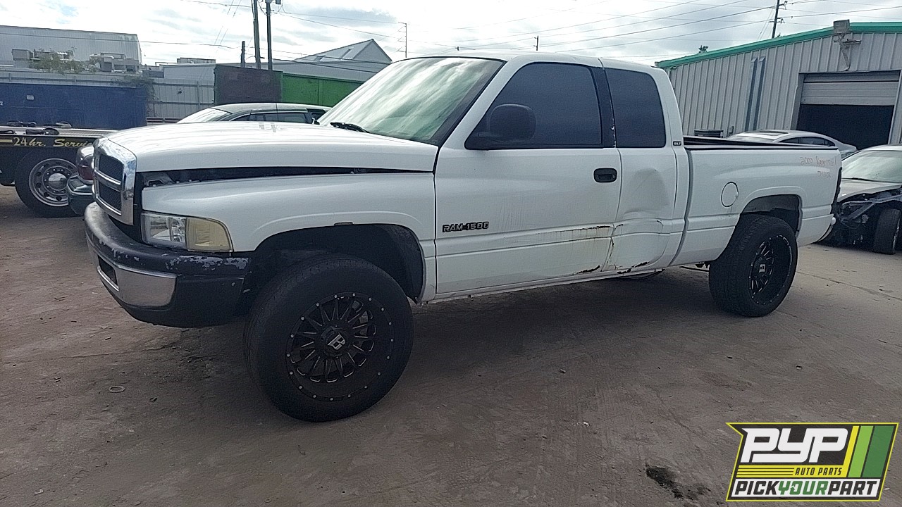 2000 DODGE RAM 1500 available for parts