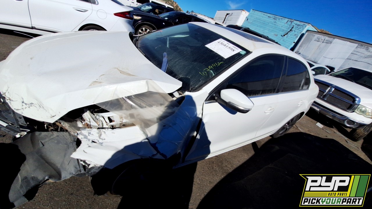 2017 VOLKSWAGEN JETTA partes disponibles