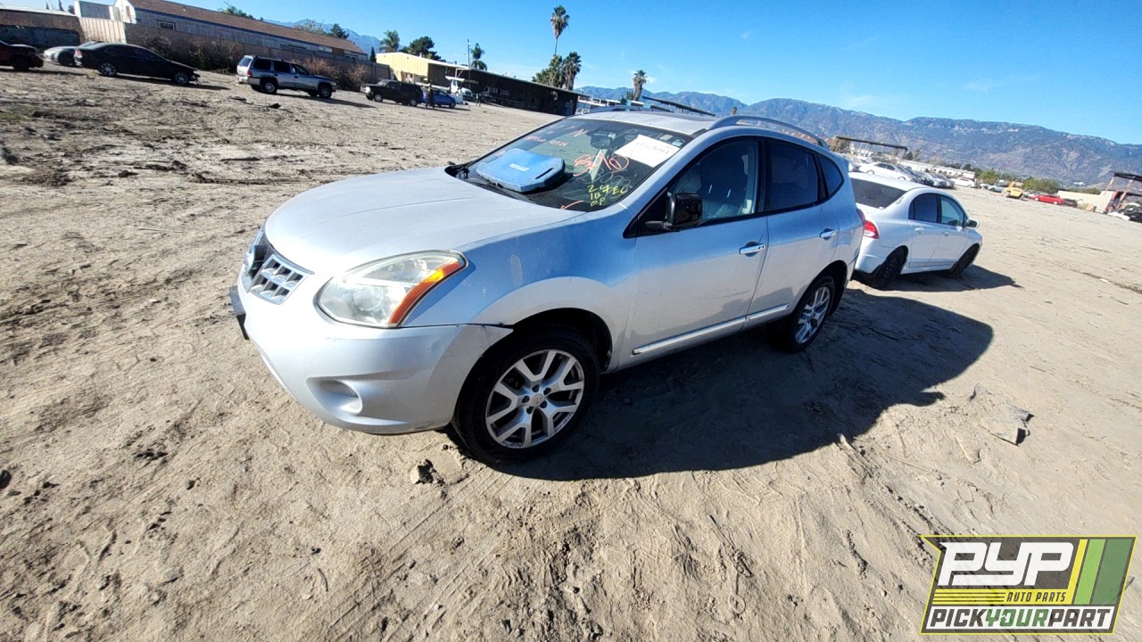 2012 NISSAN ROGUE partes disponibles