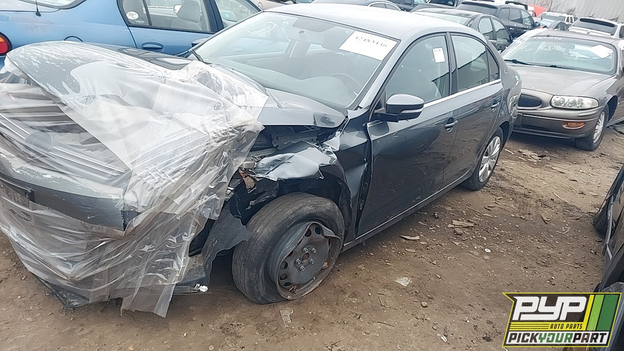 2013 VOLKSWAGEN JETTA available for parts