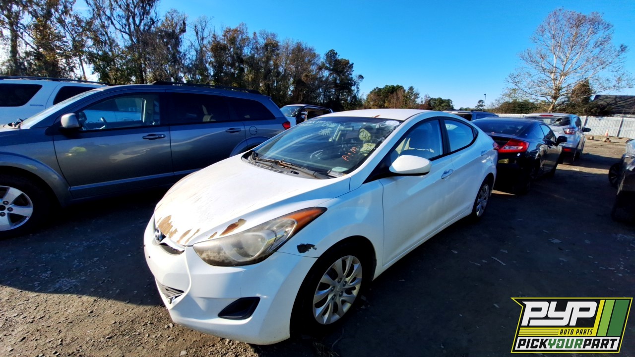 2013 HYUNDAI ELANTRA available for parts