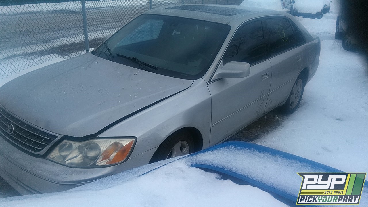 2004 TOYOTA AVALON available for parts