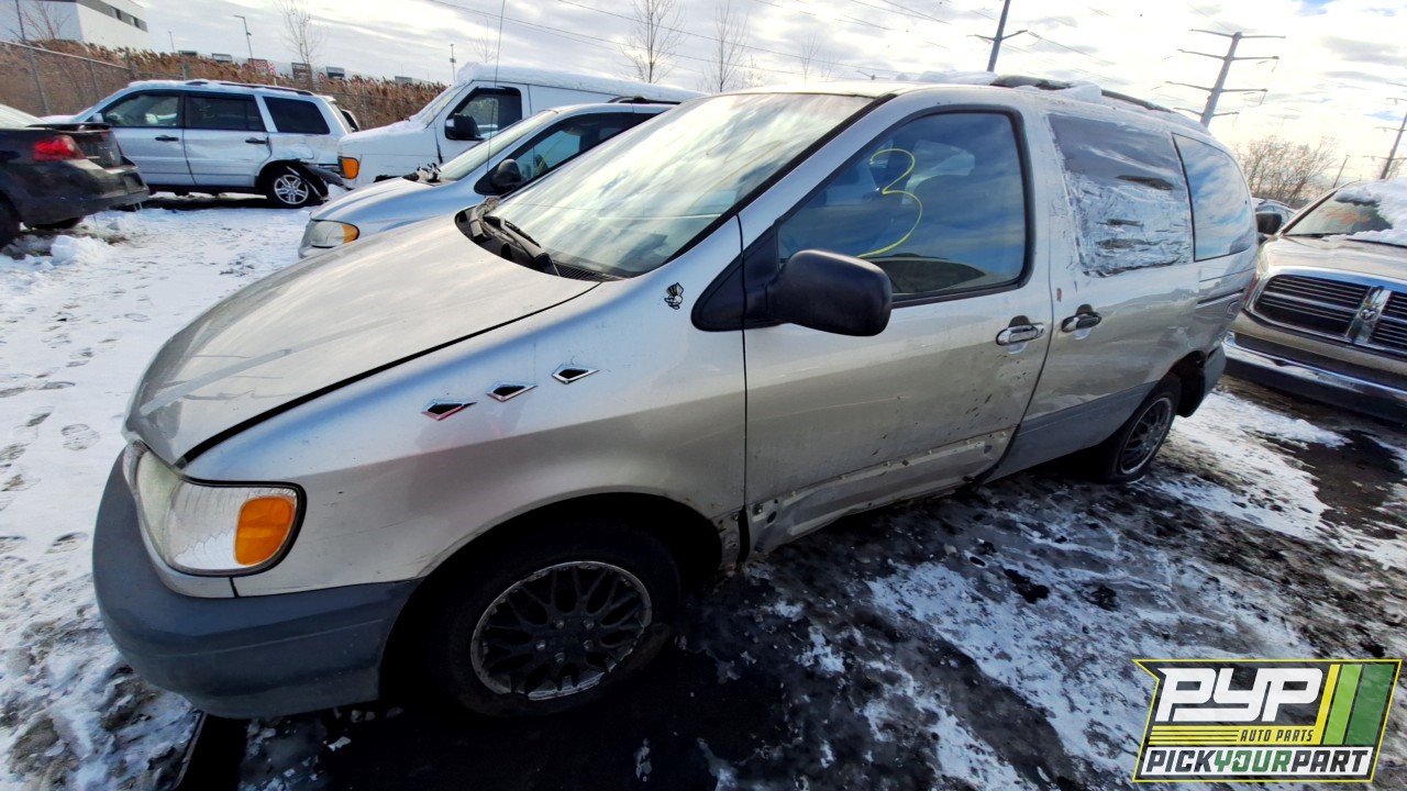 2001 TOYOTA SIENNA partes disponibles