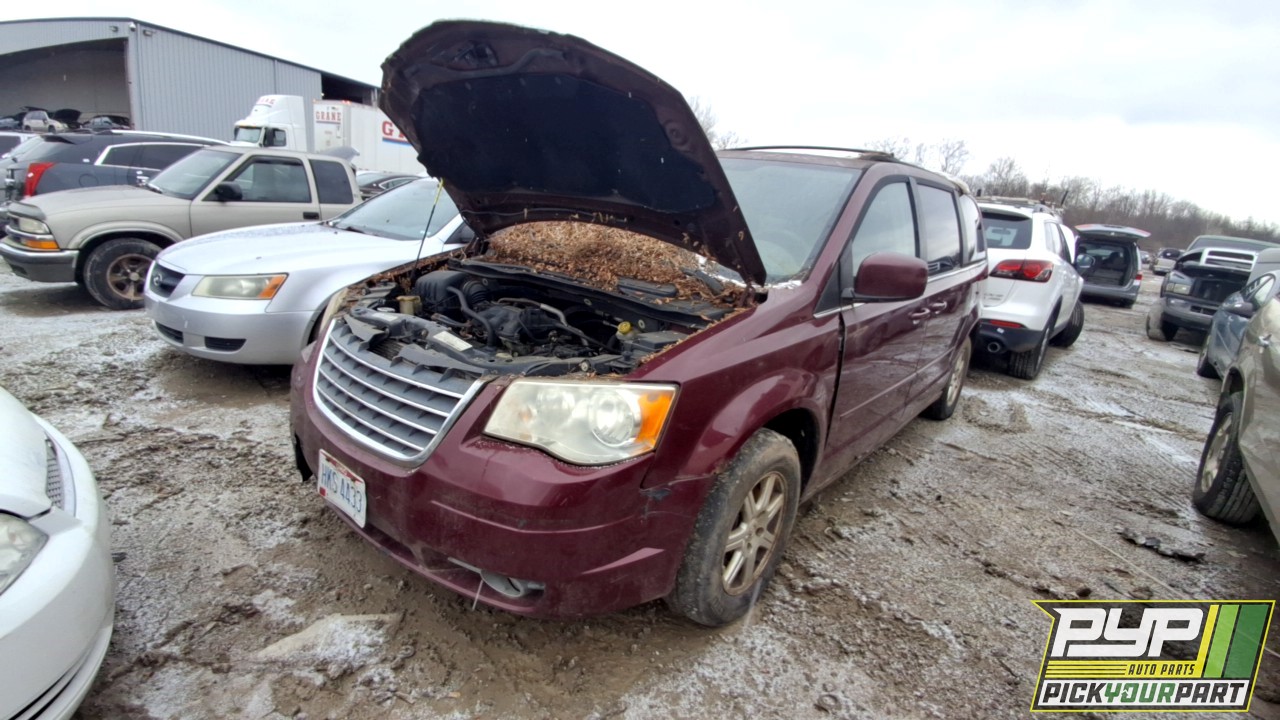 2008 CHRYSLER TOWN & COUNTRY partes disponibles