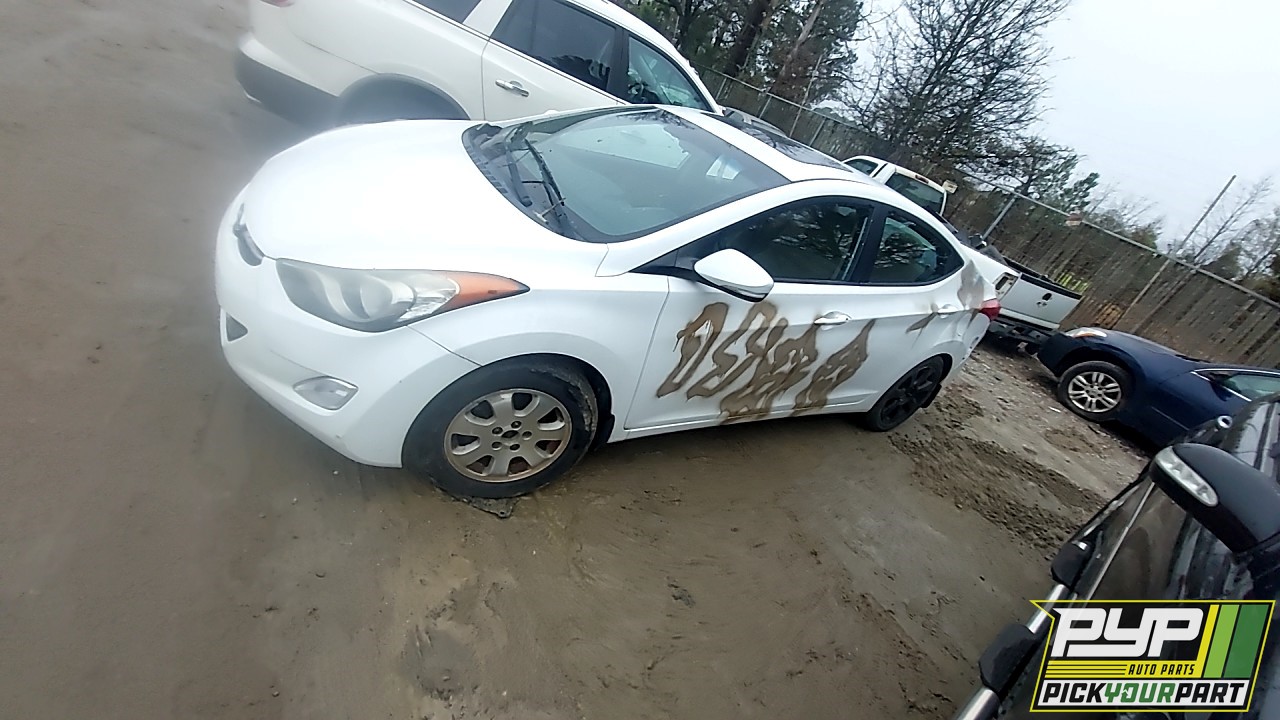 2013 HYUNDAI ELANTRA available for parts
