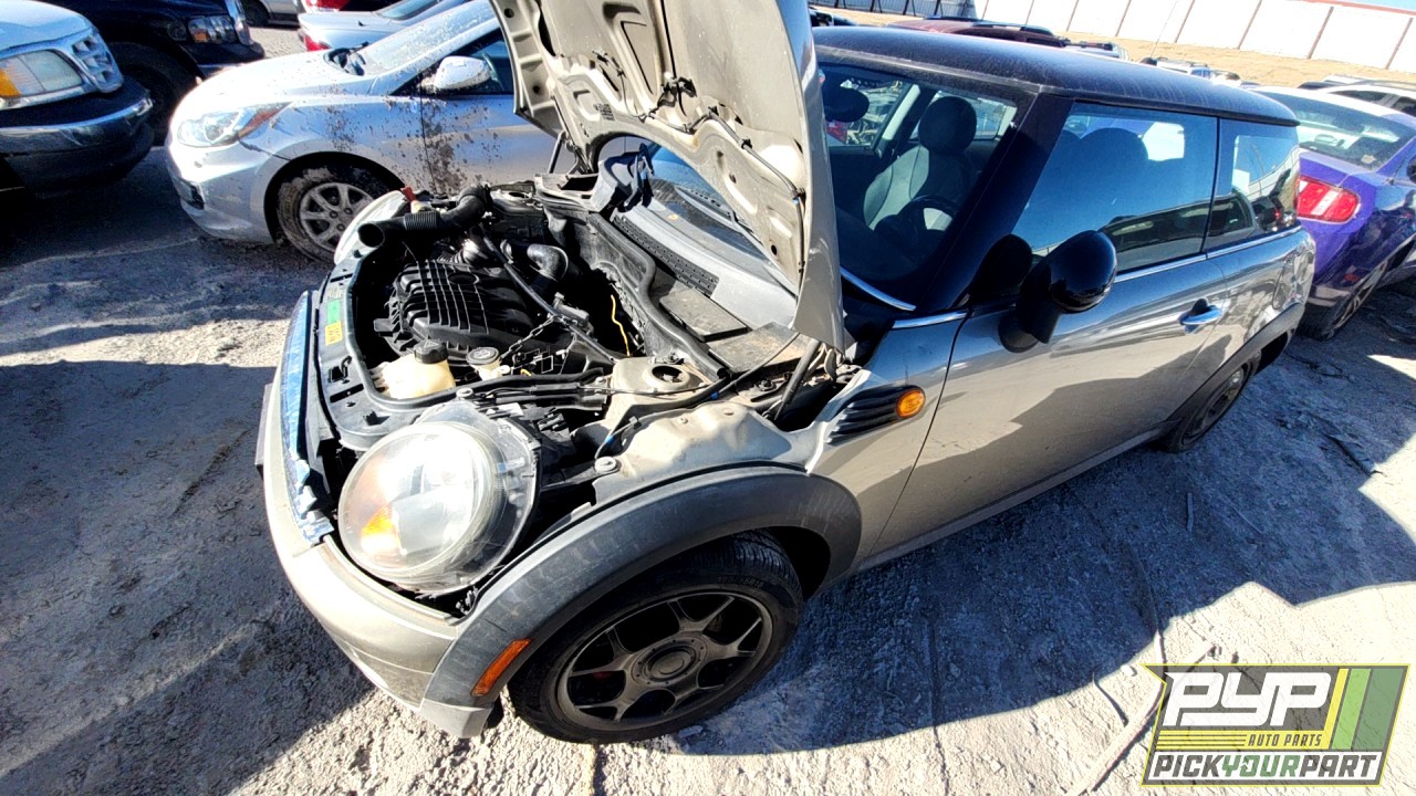 2009 MINI COOPER available for parts