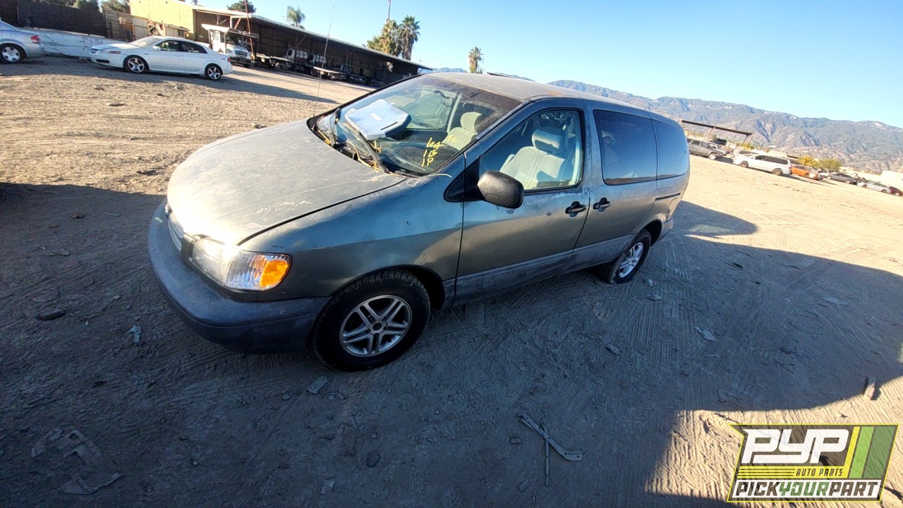 2000 TOYOTA SIENNA available for parts
