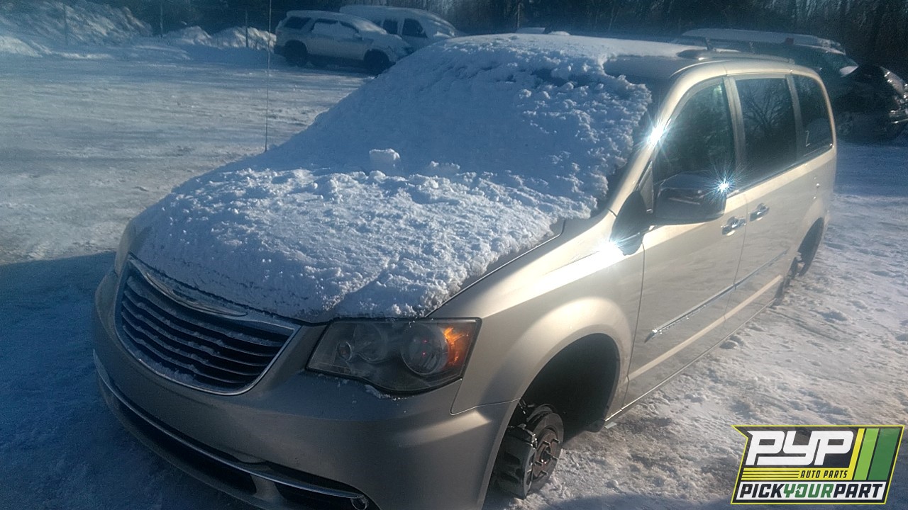 2012 CHRYSLER TOWN & COUNTRY partes disponibles