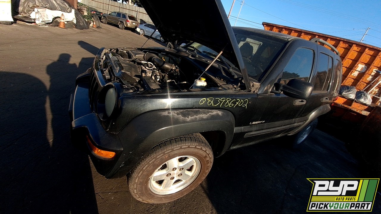 2004 JEEP LIBERTY available for parts