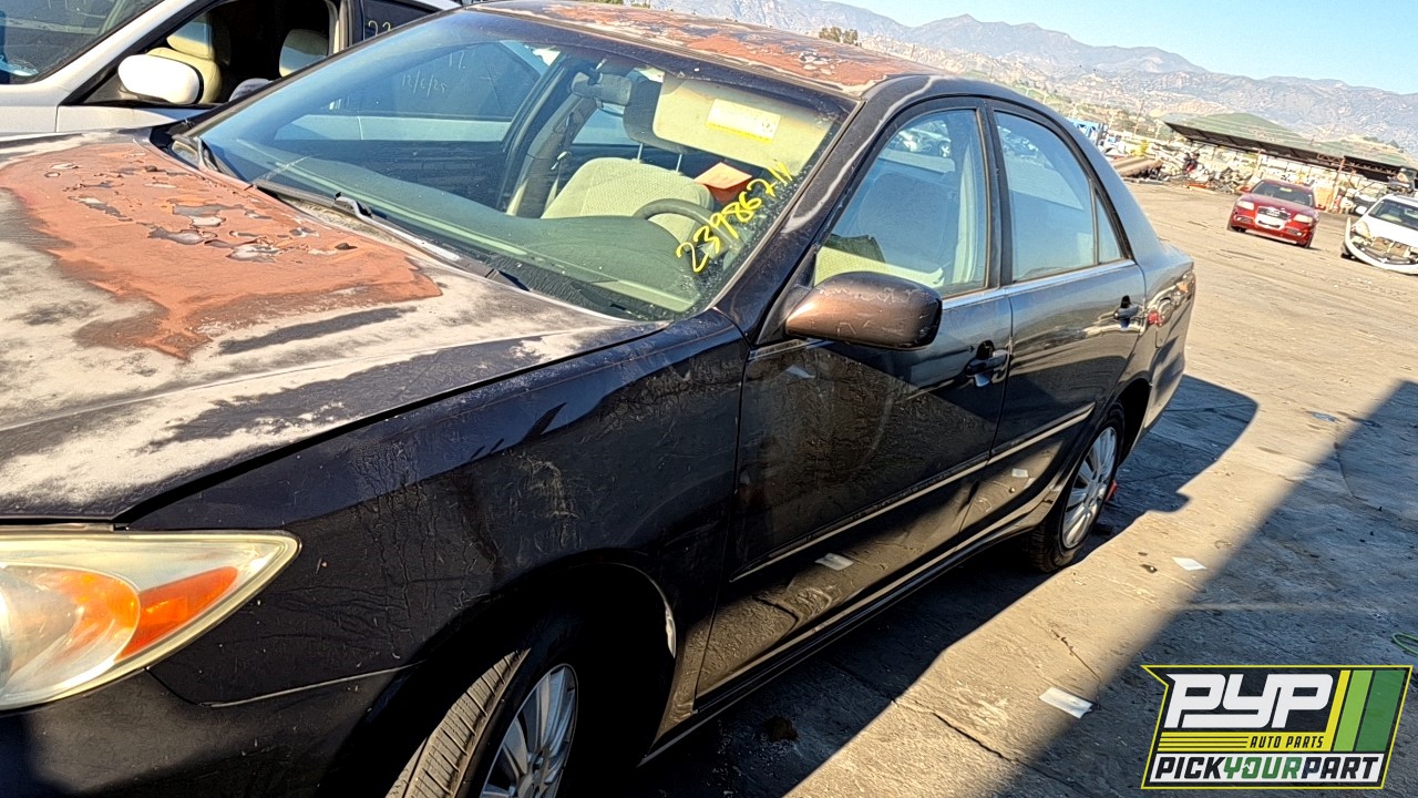 2003 TOYOTA CAMRY partes disponibles