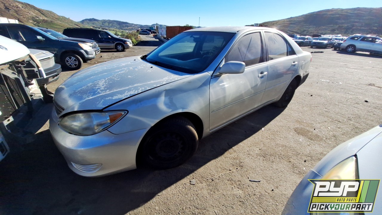 2005 TOYOTA CAMRY partes disponibles