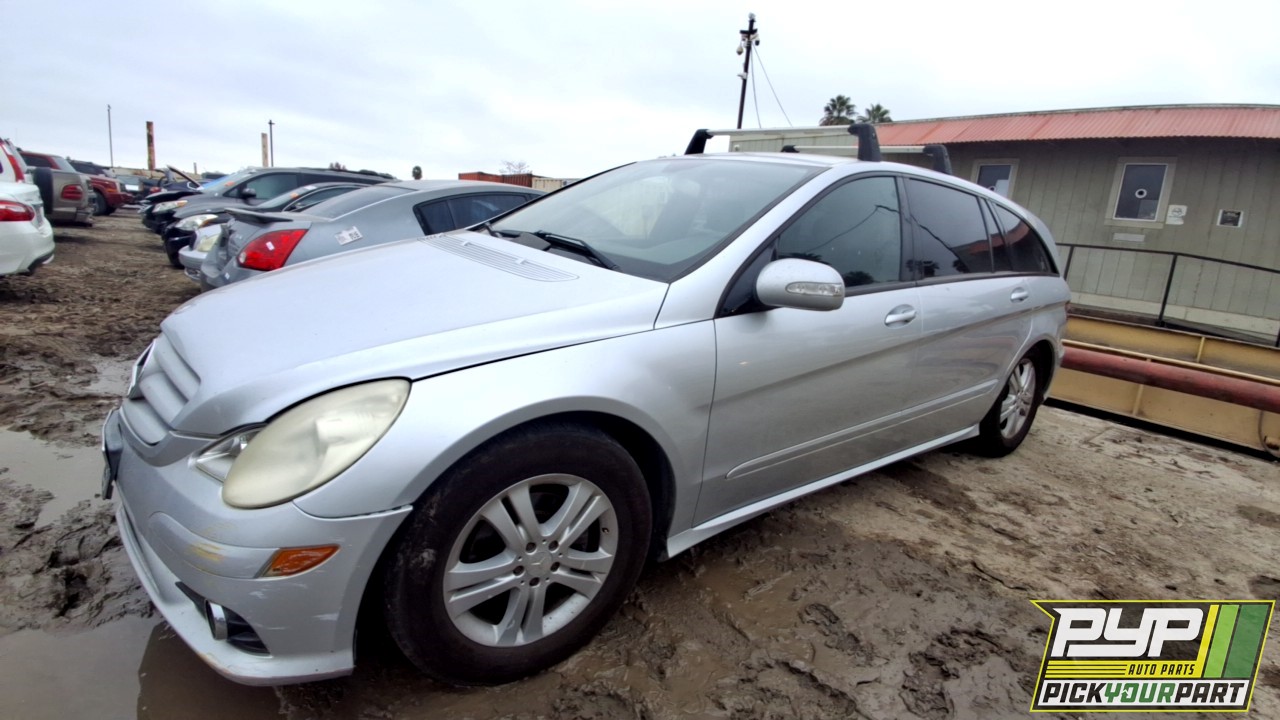 2008 MERCEDES-BENZ R350 available for parts