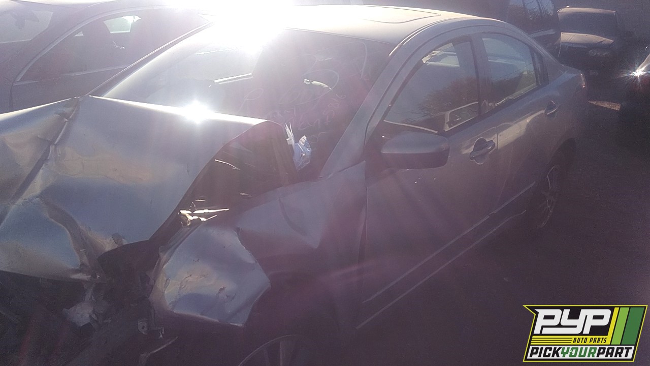 2004 MITSUBISHI GALANT available for parts