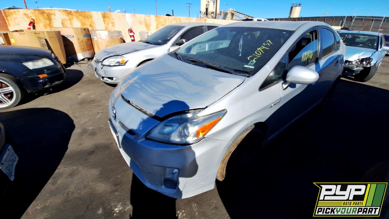 2011 TOYOTA PRIUS partes disponibles