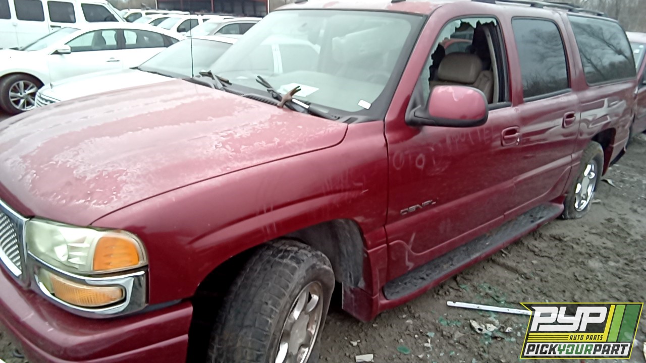 2004 GMC YUKON XL 1500 partes disponibles