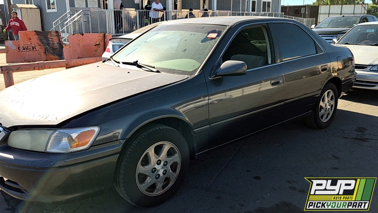 2000 TOYOTA CAMRY available for parts