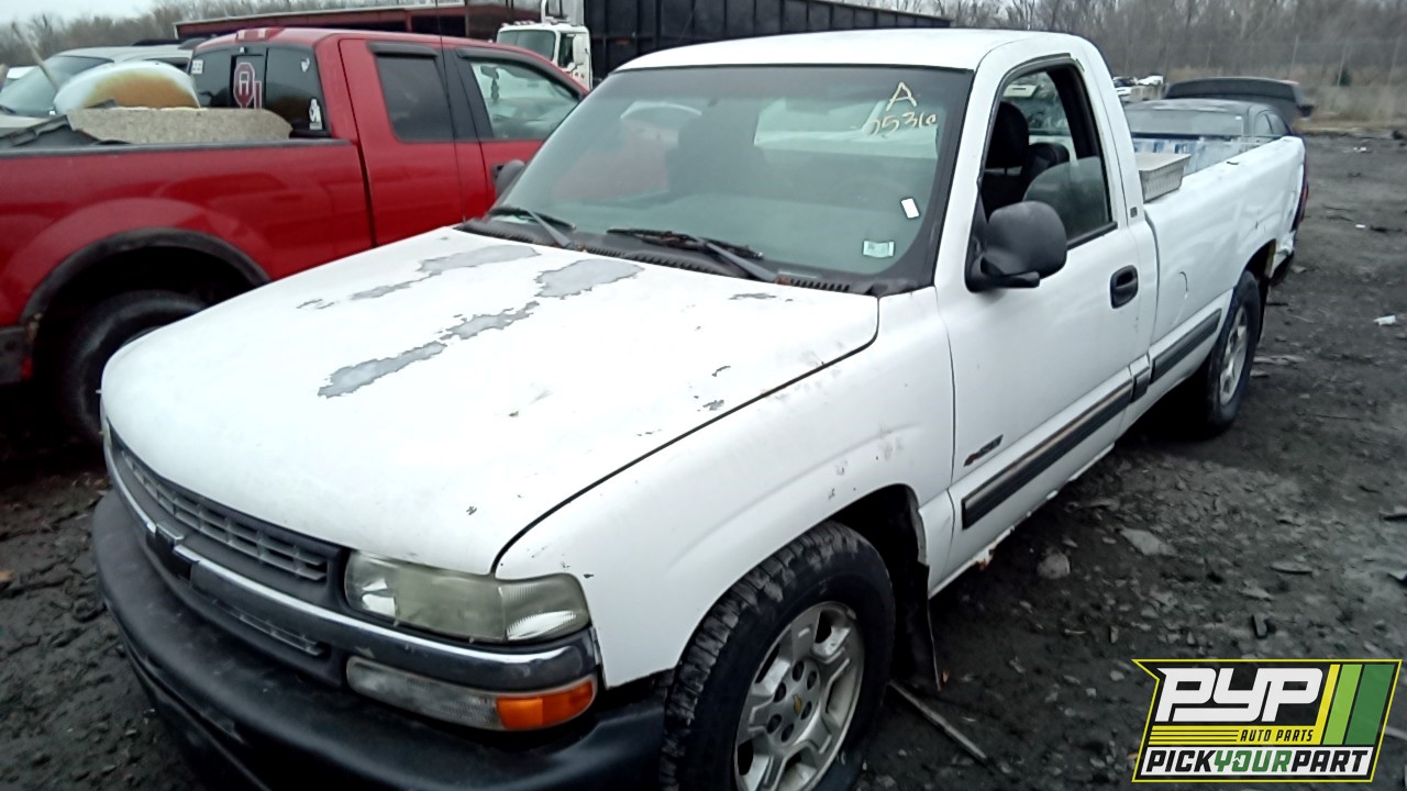 2001 CHEVROLET SILVERADO 1500 available for parts