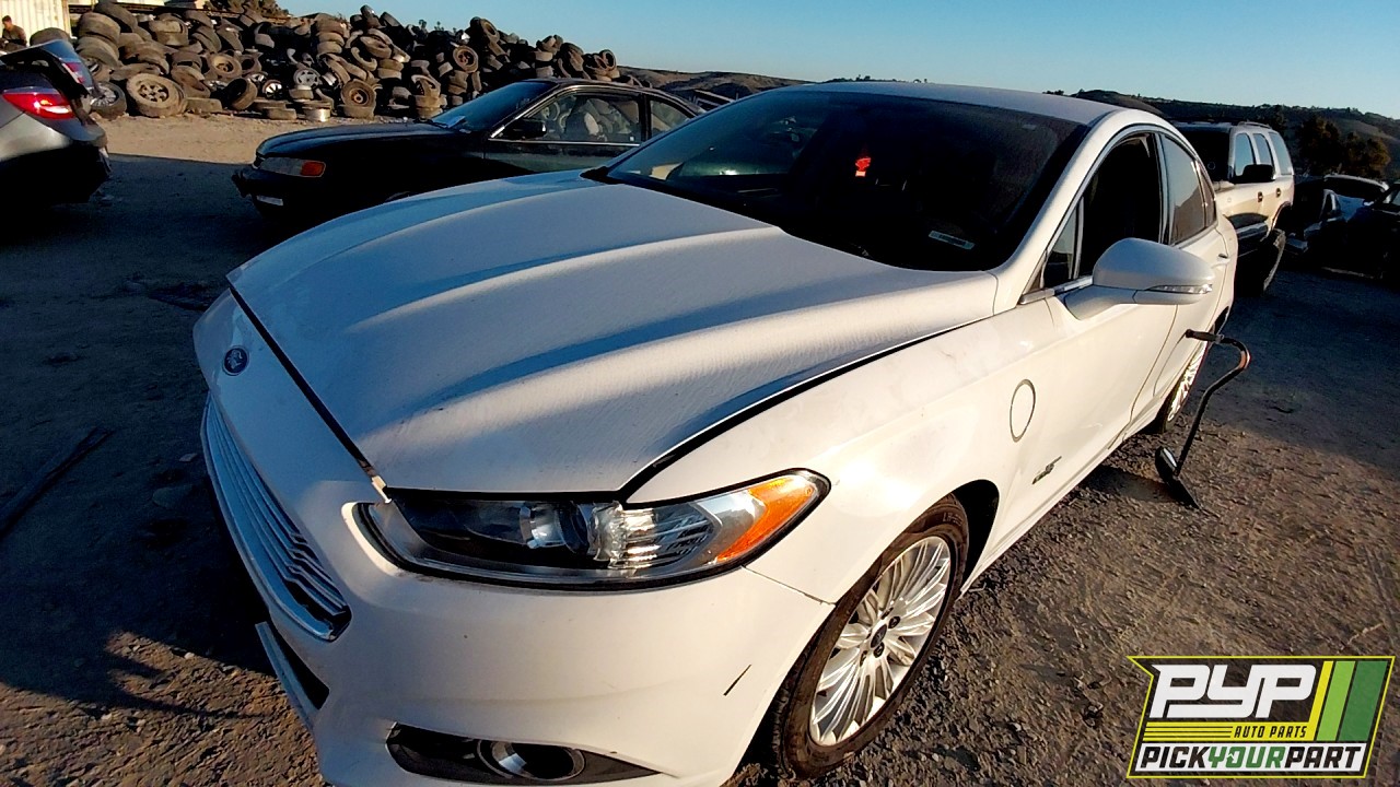 2014 FORD FUSION partes disponibles